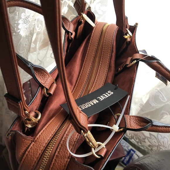 Steve Madden Brown Bag Gold Hardware - Picture 3 of 4